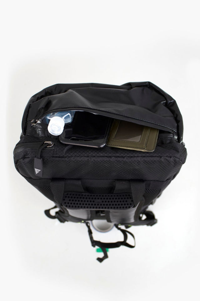 TRAVELER 3-PACK RACKET BACKPACK